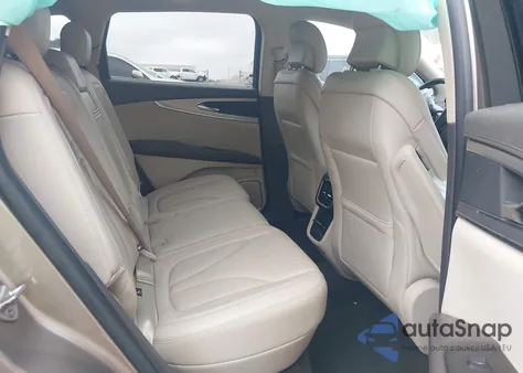 2019 Lincoln Nautilus Select z USA, uszkodzony, nr VIN 2LMPJ6K98KBL23420